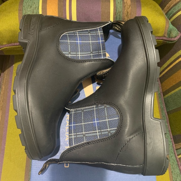 Blundstone Shoes - Blundstone nwt bl2102 2102 plaid black leather boots AU 4.5 women’s 7.5